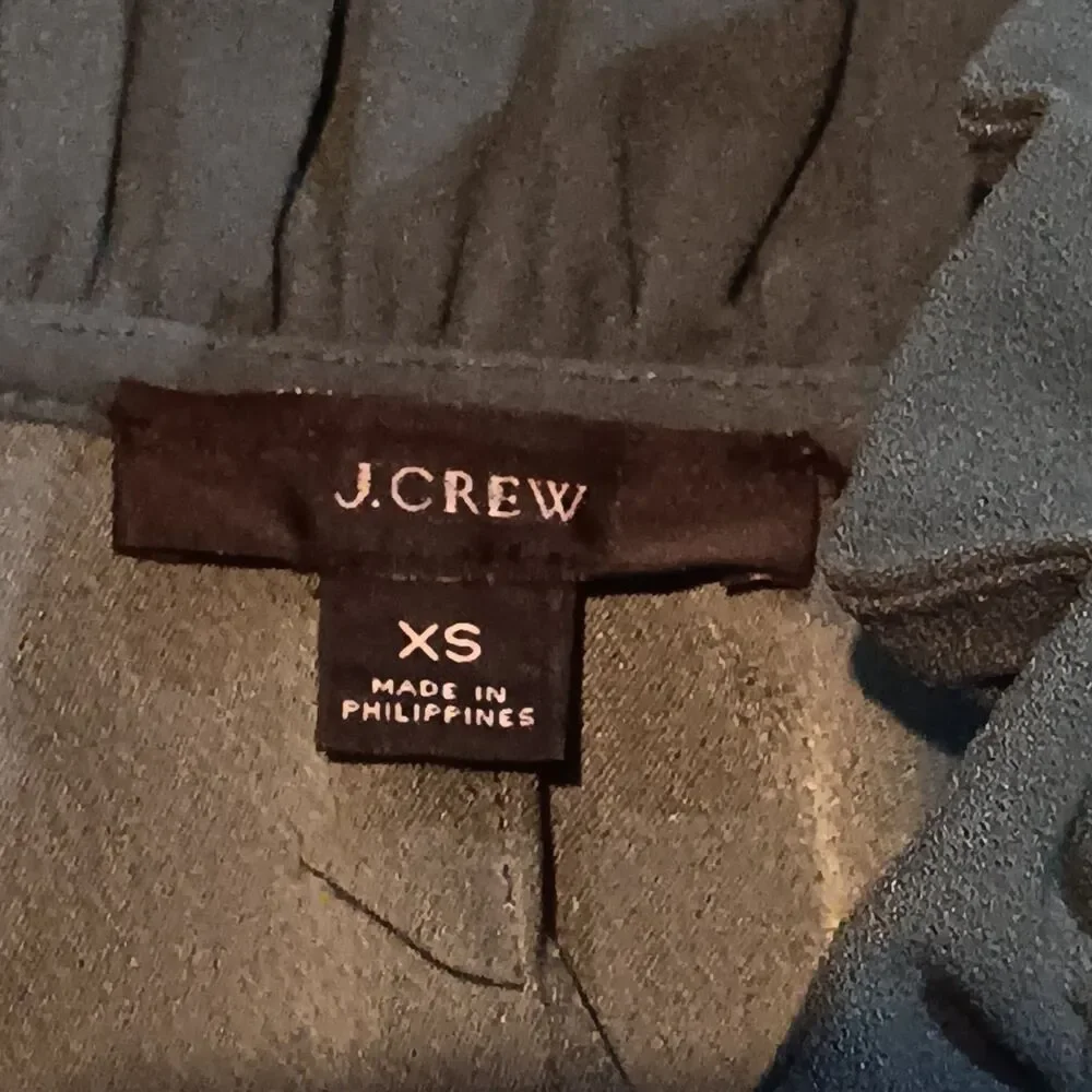 J.Crew Long Sleeve Ruffleneck Blouse-Size XS-365 Crepe-Prep-Chic-Classic-FLAW